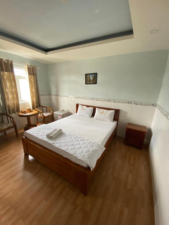 Thanh Binh 2 Hotel Ho Şi Min Exterior foto